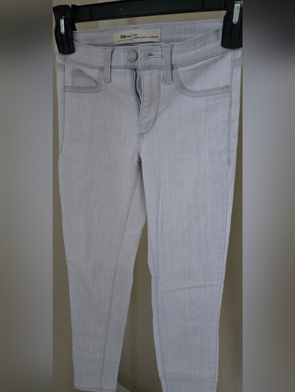 GAP Women's Light Gray Skinny Jeans
